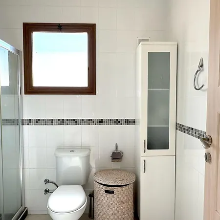 Villa Cozy 3 Bedroom In Sea Magic - Esentepe, Cyprus Agios Georgios (Girne)